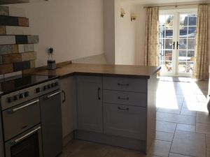 Photo 5- click for photo gallery